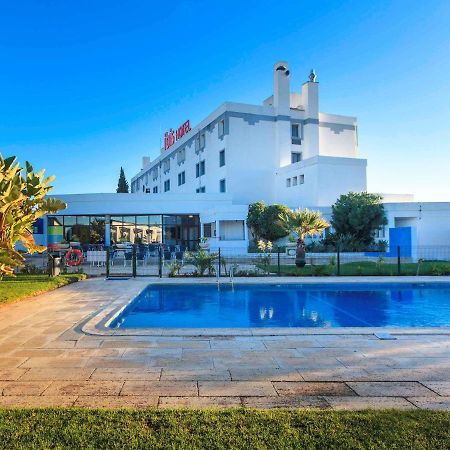 Hotel Ibis Faro Algarve Bagian luar foto